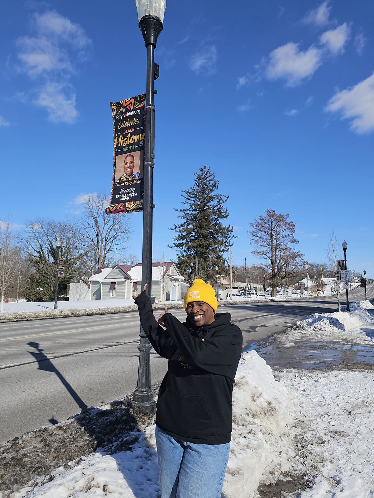 Tonya Sign Gratitude on High: An Ostomy Patient’s Journey of Faith, Community, and ...